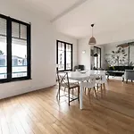 Le Paris - Centre Apartmán