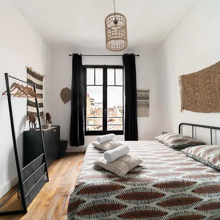 Le Paris - 57b Rue De Paris - *
