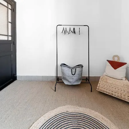 Le Paris - Centre Apartment