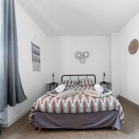 Apartment Le Paris - Centre Vichy