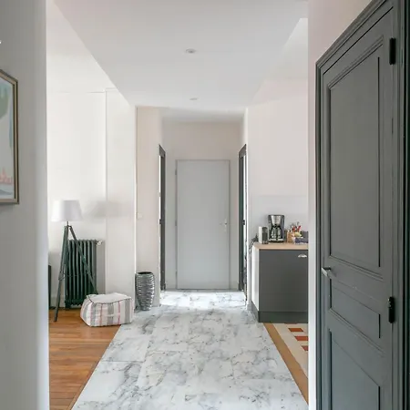 Le Paris - 57b Rue De Paris -