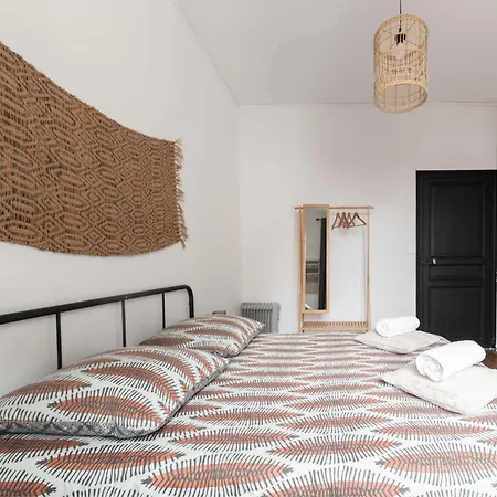 Le Paris - Centre Apartment