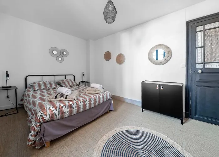 Le Paris - Centre Апартаменты Виши